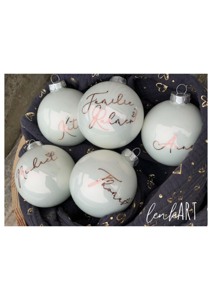 Weihnachtskugel weiß personalisiert 7cm